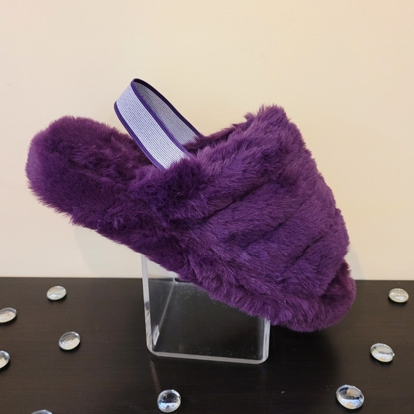 Purple Furry Slides - Picture 4 of 4